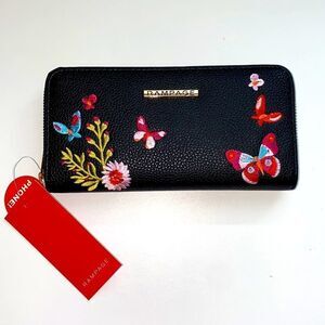 Rampage wallet  fits your phone New